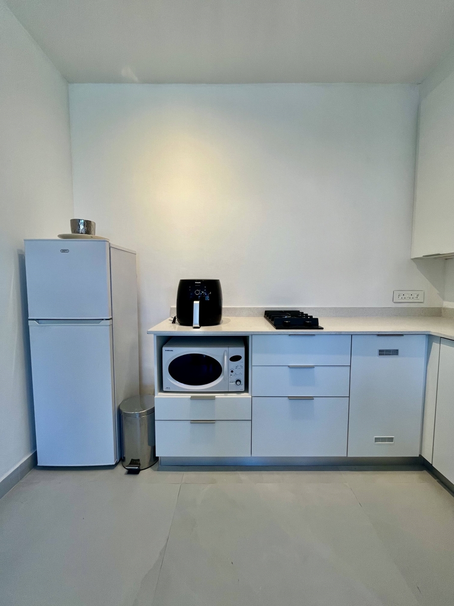 To Let 1 Bedroom Property for Rent in Gardens Western Cape